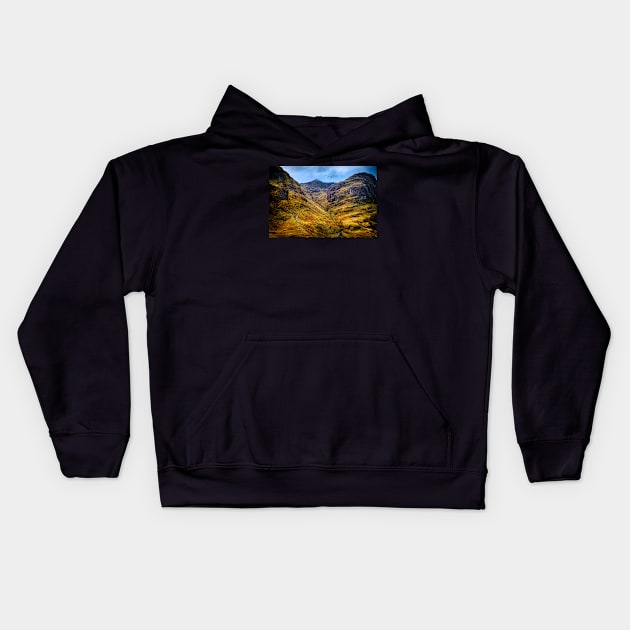 Glencoe, Scotland Kids Hoodie by Kyarwon